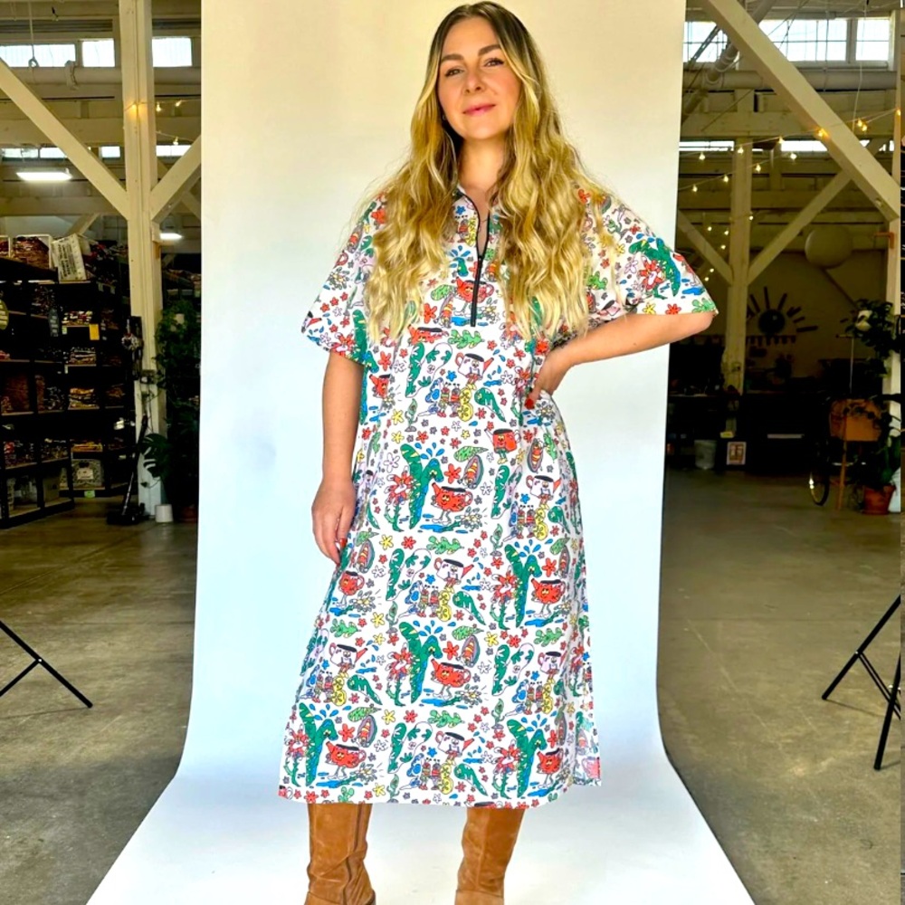 NOOWORKS- WORK DRESS “Bug out”